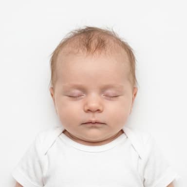 Compliant newborn 2×2 passport photo
